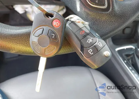 2018 Ford Escape Se z USA, uszkodzony, nr VIN 1FMCU0GD8JUD25995